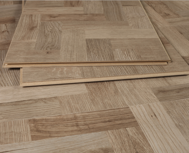 木地板到底防不防火